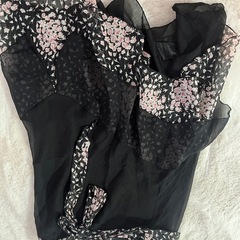 新品あり、レディースまとめて服の画像