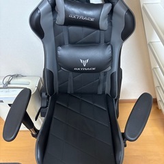 ゲーミングチェアの画像