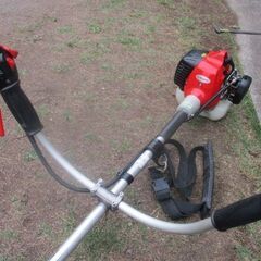 shindaiwa  SSR2602 -2T 中古作動機　 芝刈機　刈払機 草刈機 パーツ　プロ仕様の画像