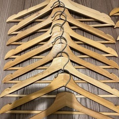 木製ハンガー　セット売りの画像