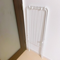 折りたたみ物干し  ピンチハンガー付きの画像