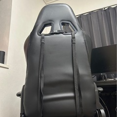 ゲーミングチェアの画像