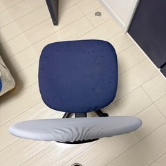 キャスターイスもらってくれませんか？の画像