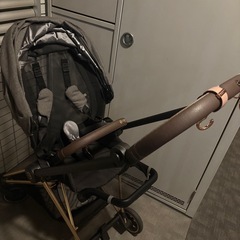 サイベックス　ベビーカー
の画像