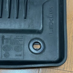 【レクサス】純正フロアマットの画像