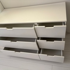 イケア　チェストの画像