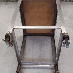 🍓 スチール製作業台 移動可能の画像
