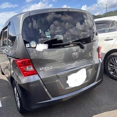 ホンダフリードの画像