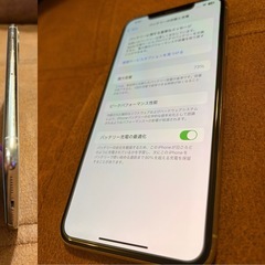 iPhone 11 PROMAX 64GB ゴールドの画像