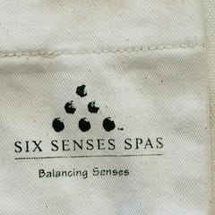 新品【Six Senses Spas】非売品　オリジナル　トートバッグ　エコバッグ　ノベルティ　キャンバス　ナチュラル　ホワイト　ハンドプリントの画像