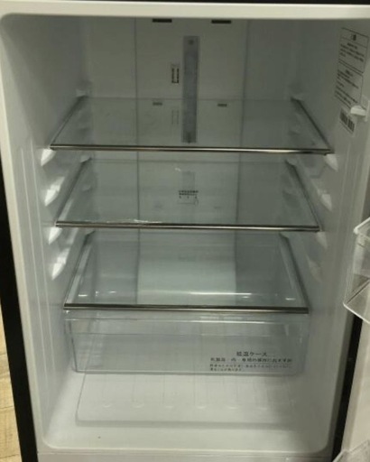冷蔵庫【配達無料お届け設置出来ます?都内近郊?】✨人気のHisense製❄️高品質✨除菌クリーニング済の極美品✨他にも冷蔵庫.洗濯機.