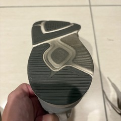 ニューバランス　スニーカーUA900　　の画像