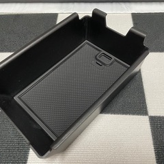 未使用品 WR-V(ブラックスタイル)純正レザーインテリア(他オマケ4点)の画像