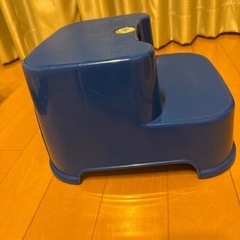 ｛値下げ】子供 こども 踏み台 2段 2テップ 青 ブルー　の画像