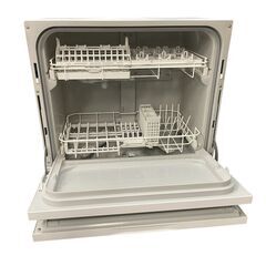 Panasonic/パナソニック 食器洗い乾燥機 2020年製 NP-TA3-W 5人用約40点 基本引き取り限定 神奈川県横須賀市の画像