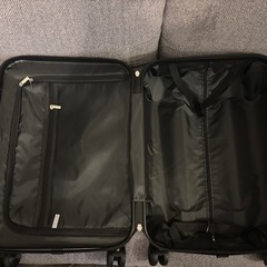 新品未使用 機内持ち込みサイズ　スーツケース 黒 の画像