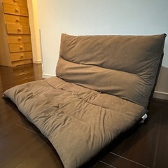 折りたたみソファーの画像