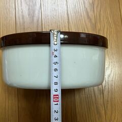 陶器 耐熱保存容器 フタ付き の画像