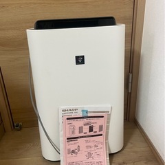 ソファベッド・空気清浄機・テレビ台の画像