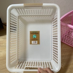 カゴ　2点　収納用品
の画像