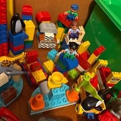 レゴブロック　LEGO まとめ売り　カーズや動物園、人間などもあり！収納ケース付き！の画像