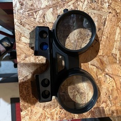 ZRX400  純正メーターカバーセットの画像