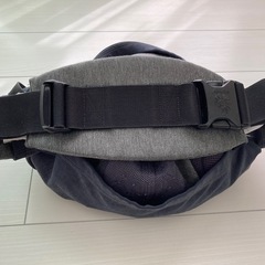 【正規品】エルゴベビー オムニ360 抱っこ紐　グレー　ergobaby OMNI360の画像