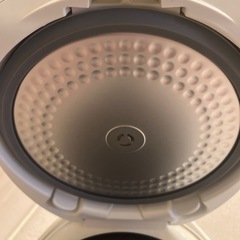 炊飯器の画像