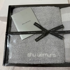 shu uemura  未使用タオル2枚セットの画像