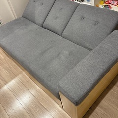 ソファの画像