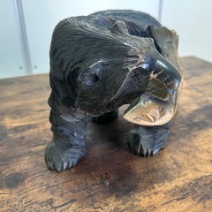 　木彫り熊　工芸品　置物　熊　鮭の画像
