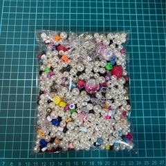ハンドメイド用品 1.7Kg程 大量の画像