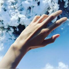 手が好きな方いませんか？