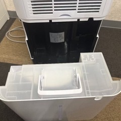 ライシン 除湿機 コンプレッサー 式 大容量 パワフル 衣類乾燥 静音 省エネの画像