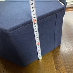 椅子　小テーブル　踏み台の画像