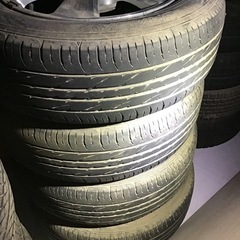 車のタイヤDUNLOP195/65R15の画像