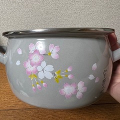 ホーロー鍋16cm 新品　宇野千代の画像