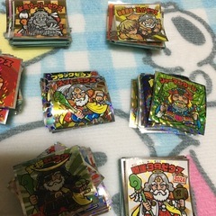ビックリマンシールの画像