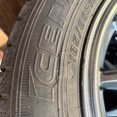 GOODYEAR ICE NAVI 7 185/65R15 スタッドレス 4本セット ホイール付き（新型アクア使用）の画像