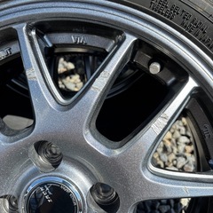 GOODYEAR ICE NAVI 7 185/65R15 スタッドレス 4本セット ホイール付き（新型アクア使用）の画像