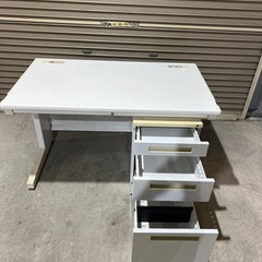 オフィスデスクセットの画像