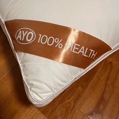 衣装ケース、枕の画像