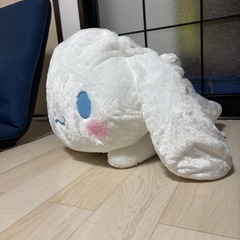 超Bigシナモロール、ハローキティー、ドナルドダッグぬぬいぐるみの画像