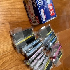 EPSON 純正インク、育児本、マグの画像