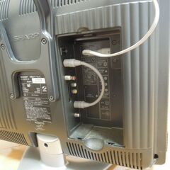 シャープ　アクオス　20型　2006年製ですが綺麗に映ります。の画像