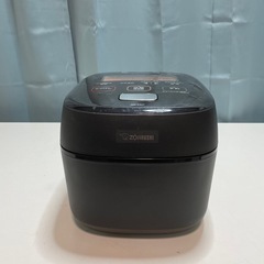 美品 ZOJIRUSHI 炊飯器 NW-ES07の画像