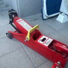 2トンジャッキアップの画像