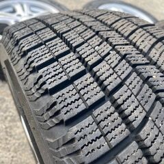 205/65R16 東北6県無料配送対応‼️爆安‼️最終値下げ‼️①超超超バリ溝❗ スタッドレス❗ アルミ付き 国産 タイヤ !!　スタッドレスの画像