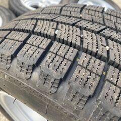 205/65R16 東北6県無料配送対応‼️爆安‼️最終値下げ‼️①超超超バリ溝❗ スタッドレス❗ アルミ付き 国産 タイヤ !!　スタッドレスの画像