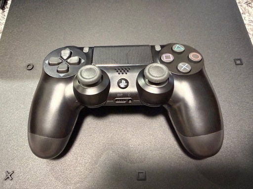 PS4 Pro 1TB ジェットブラック